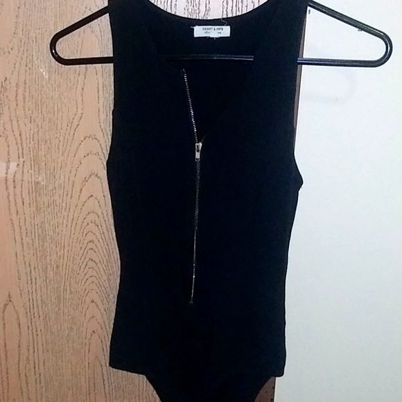 Women's One Piece - Picture 1 of 3